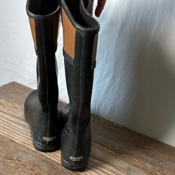 Sperry Black and Brown Rubber Boots - Picture 4 of 5